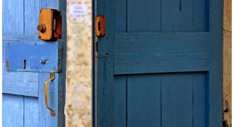 Dile adiós a las puertas de madera